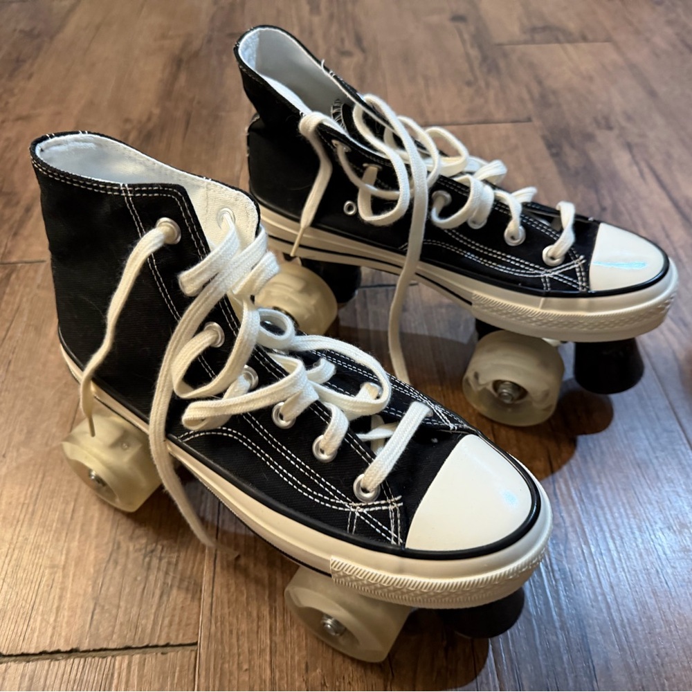 Classic Black High-Top Roller Skates for Women